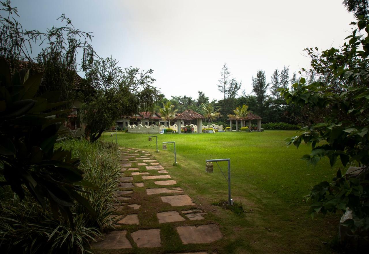 Resort Breathing Earth - And Pool 4*